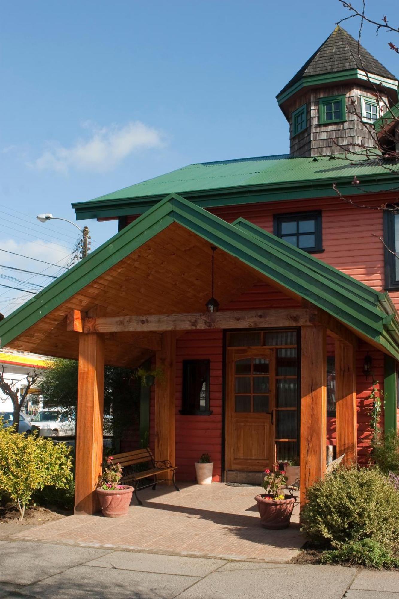 Weisserhaus Hotel Puerto Varas Exterior photo